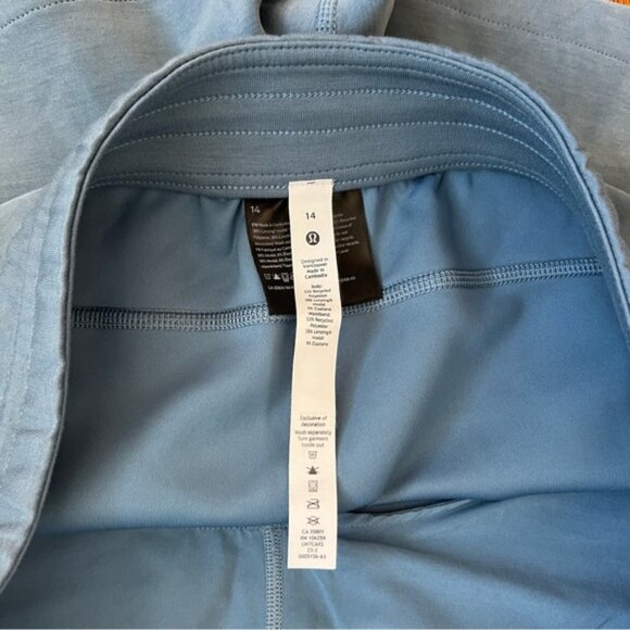 Lululemon softstreme high rise short 4size 14 - Picture 6 of 9